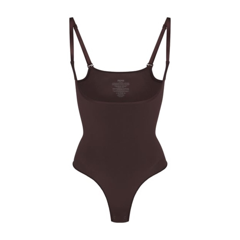 🤎NEW SKIMS SEAMLESS SCULPT OPEN BUST THONG BODYSUIT ESPRESSO